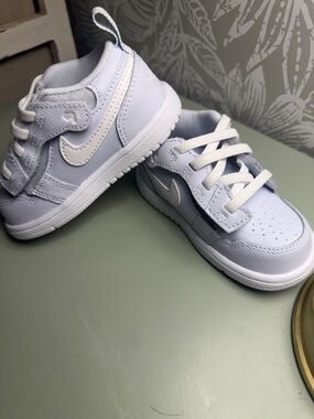 Nike Kids White and Light blueish Low-Top Sneakers
